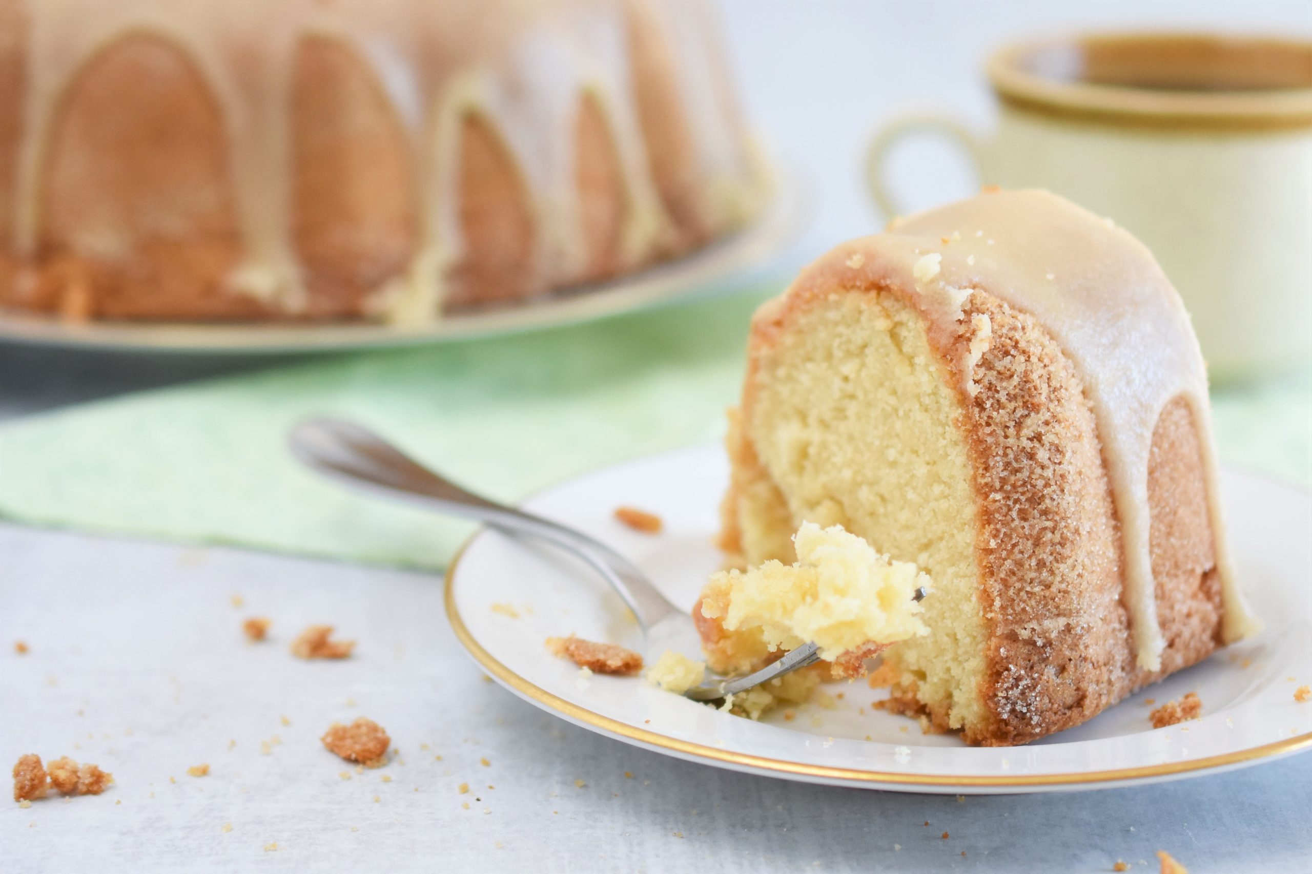 Irish Cream Bundt Cake - Clabber Girl