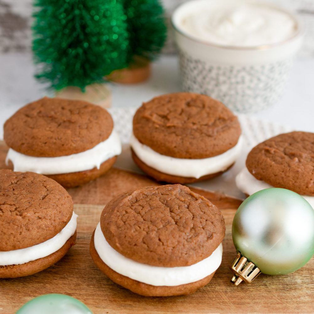Gingerbread Whoopie Pies (13)